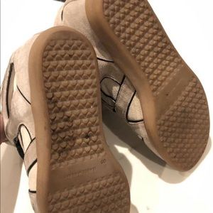 Isabel Marant Tan & Black Sneaker sz 39